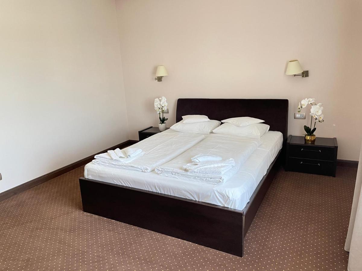 Hotel Opal Zalău Εξωτερικό φωτογραφία